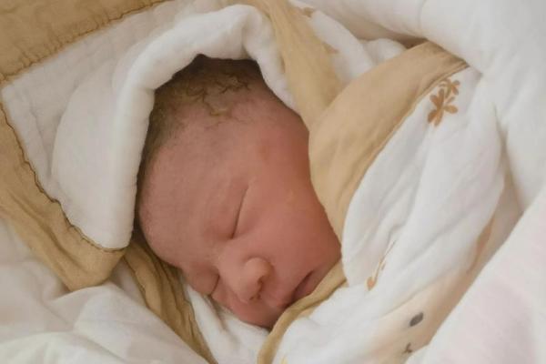 2019年3月22号丑时出生的女孩如何起名姓名